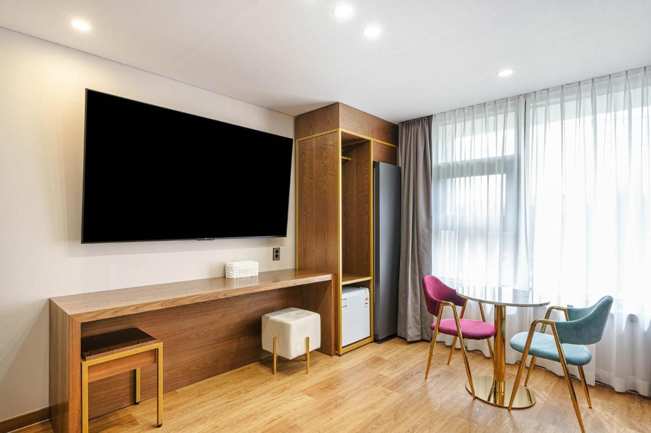 Browndot Hotel Jeonju Ajung Exterior photo