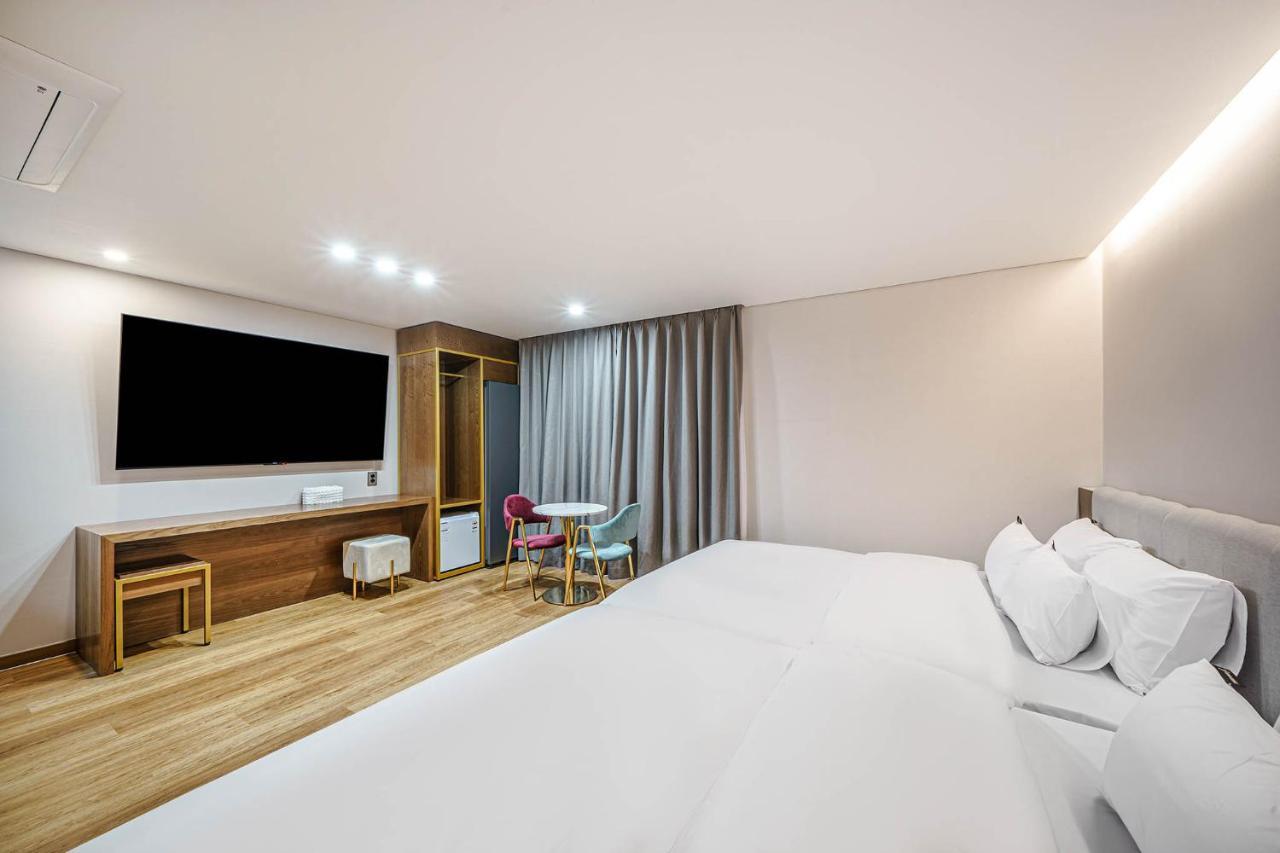 Browndot Hotel Jeonju Ajung Exterior photo
